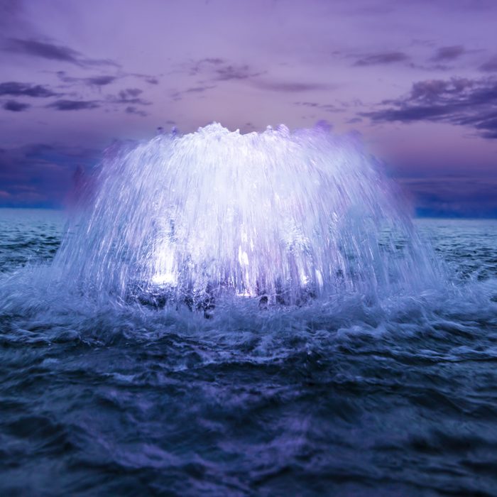 Kasco On Water with Purple Led Light and Purple Sky
