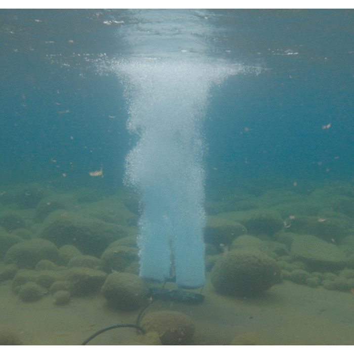 Kasco Robust-Aire Aerating Under the Water