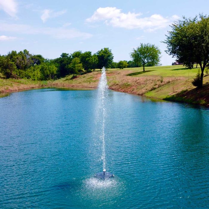 PondSelect Classic Series Pond Fountain - Gusher Spray Pattern