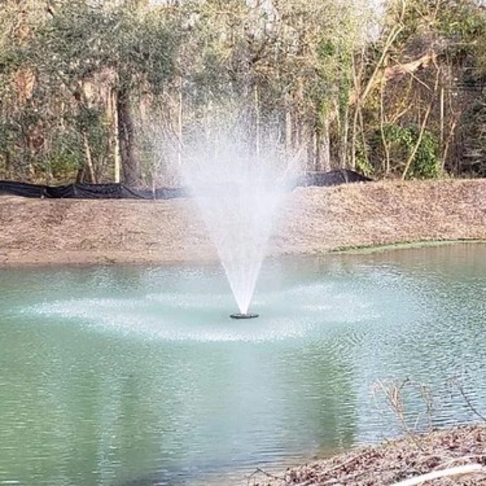 Vanguard Hydro Torque 275 Series Floating Fountain on Water Display with Trees at the Background