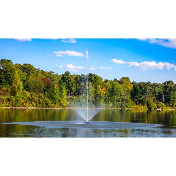 Scott Aerator Solar Skyward 1/2 HP fountain detail shot